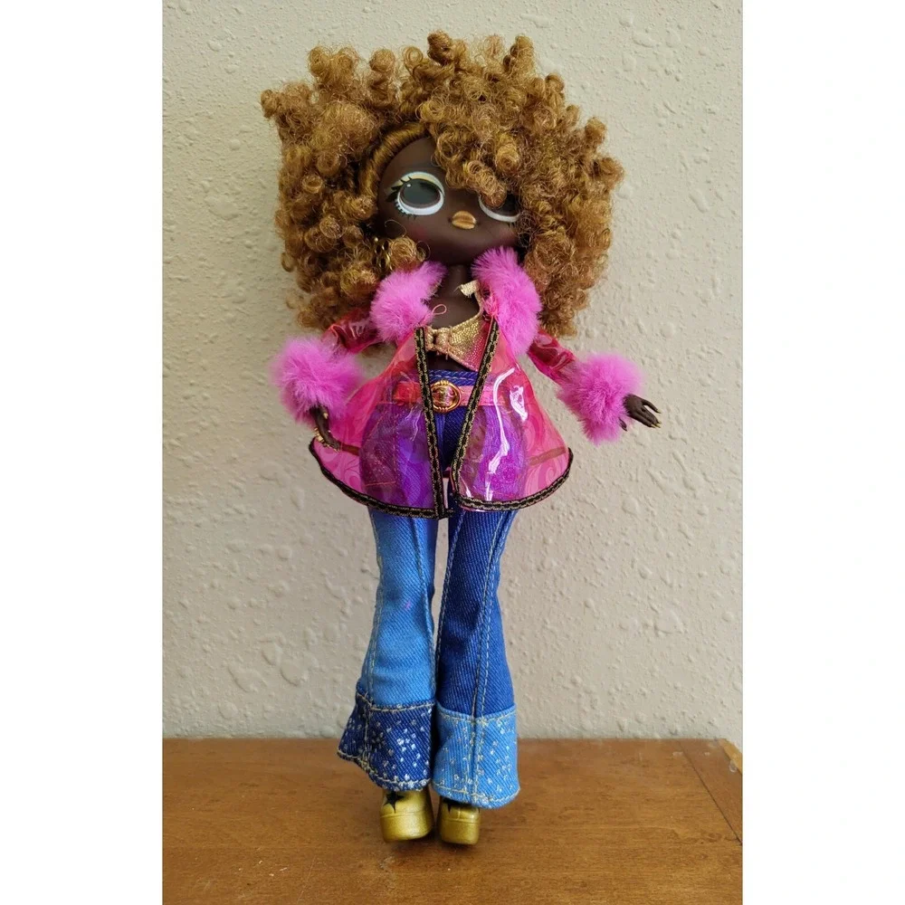L.O.L. Surprise OMG Doll Royal Bee 10